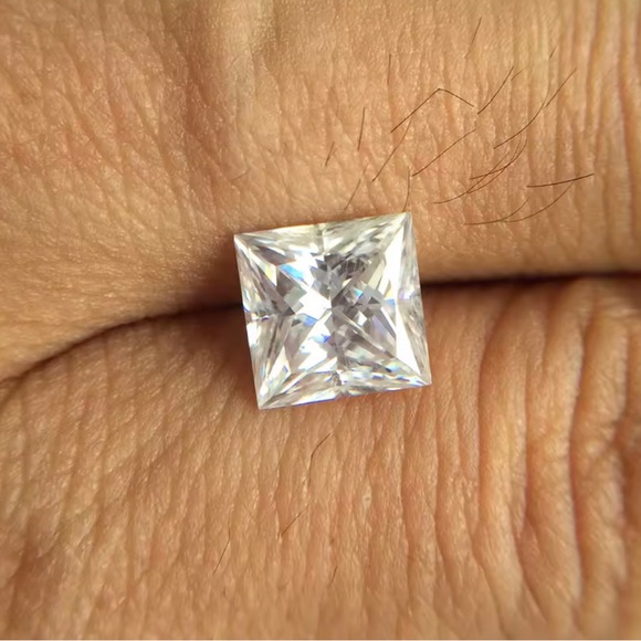 Princess cut loose real diamond stone - Picture 3 of 3